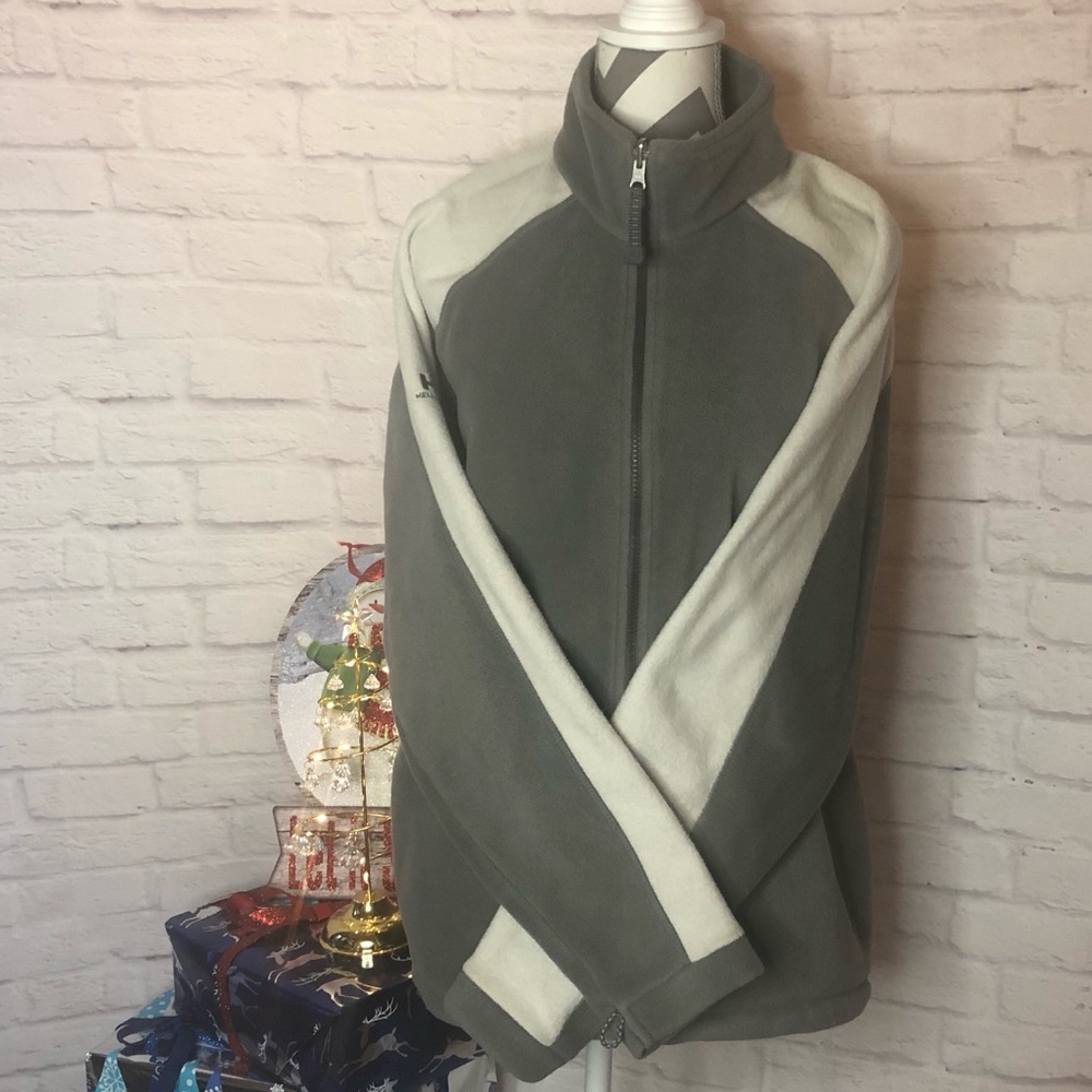 Helly Hansen Jacket - image 7